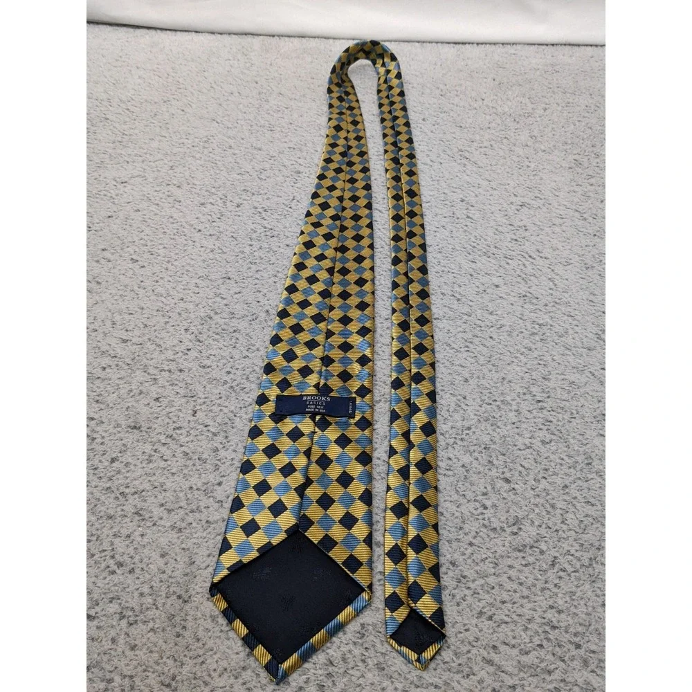 Brooks Basics Silk Tie Repp Style Diamond Geometric Blue & Gold USA Preppy Ivy